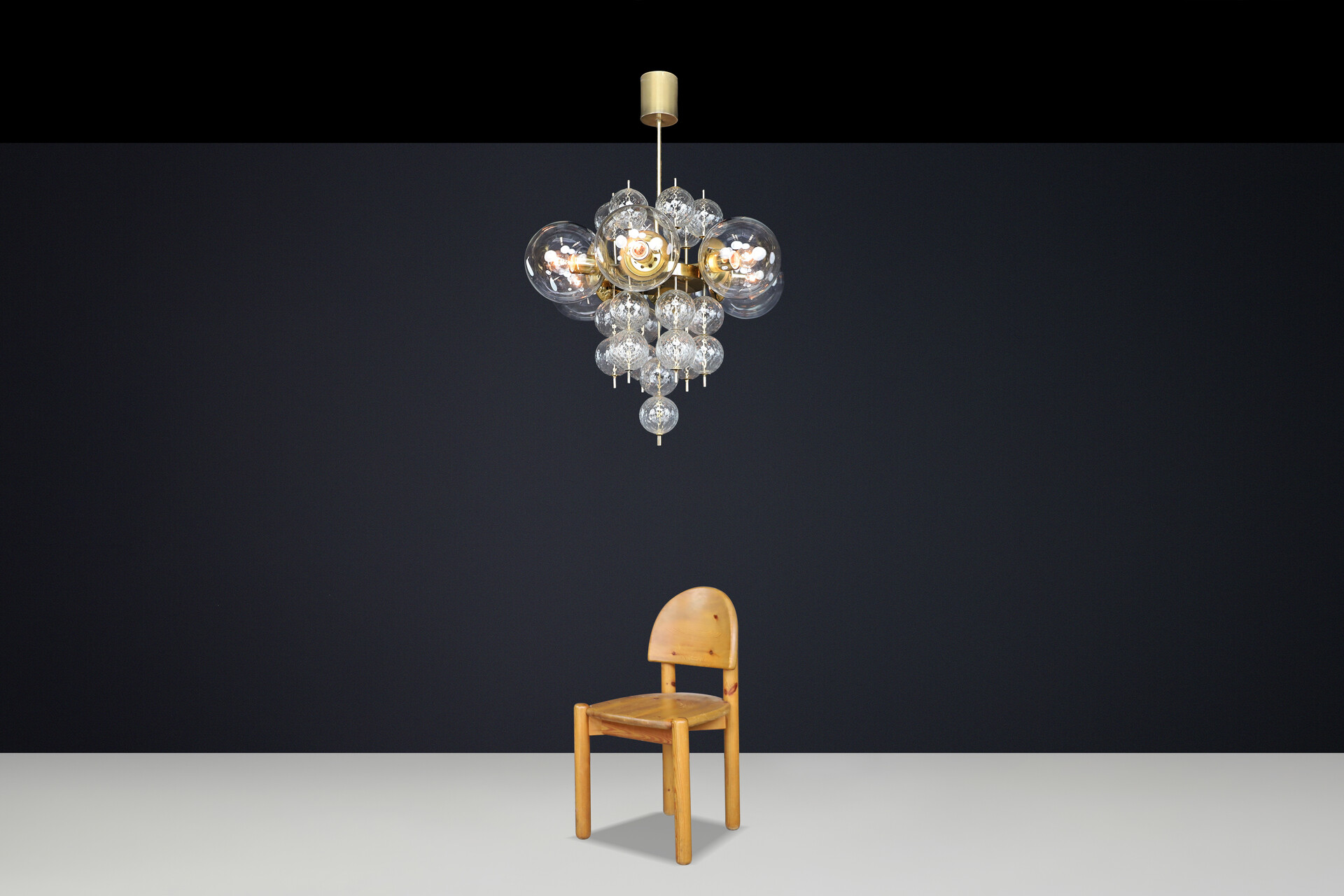 Mid century modern 1960s Czech Brass & Clear Bohemian Glass Chandelier Mid-20th century