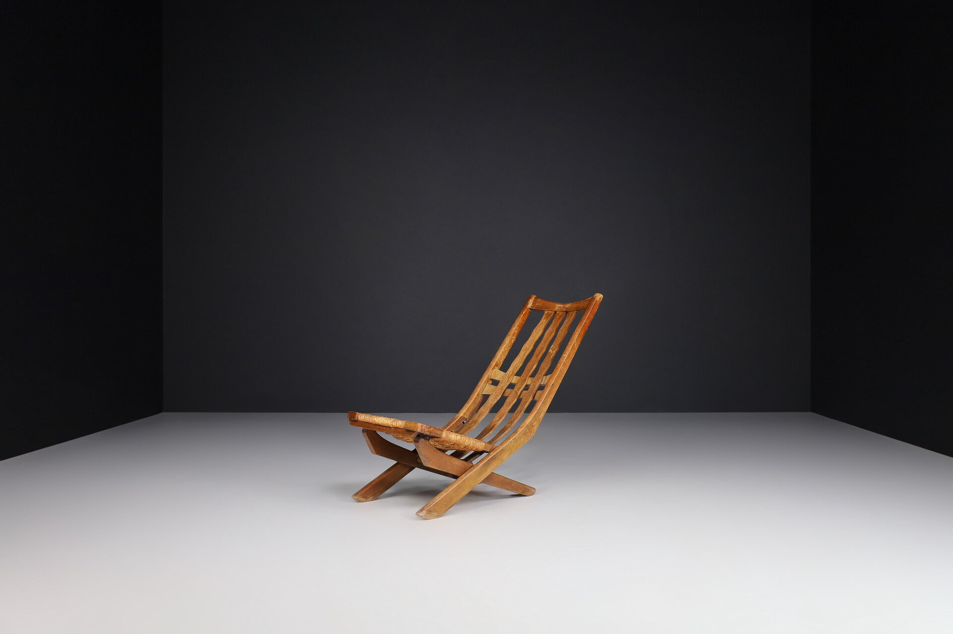 Mid century modern Adjustable Lounge Chairs In Oak And Wicker Seats , France 1950s Mid-20th century