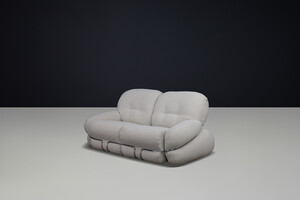 Mid century modern Adriano Piazzesi “OKAY” Sofa in New Bouclé Upholstery, Italy, 1970s Mid-20th century