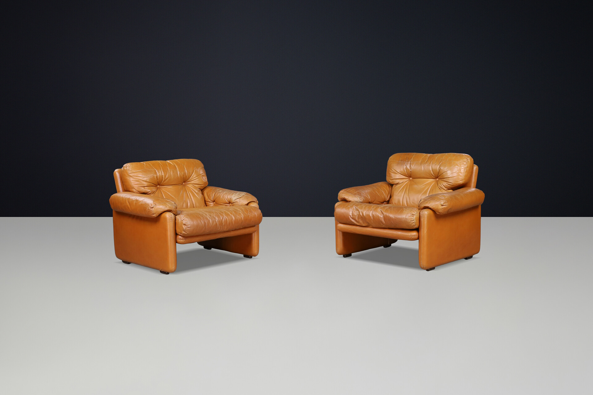 Mid century modern Afra & Tobia Scarpa Pair of 