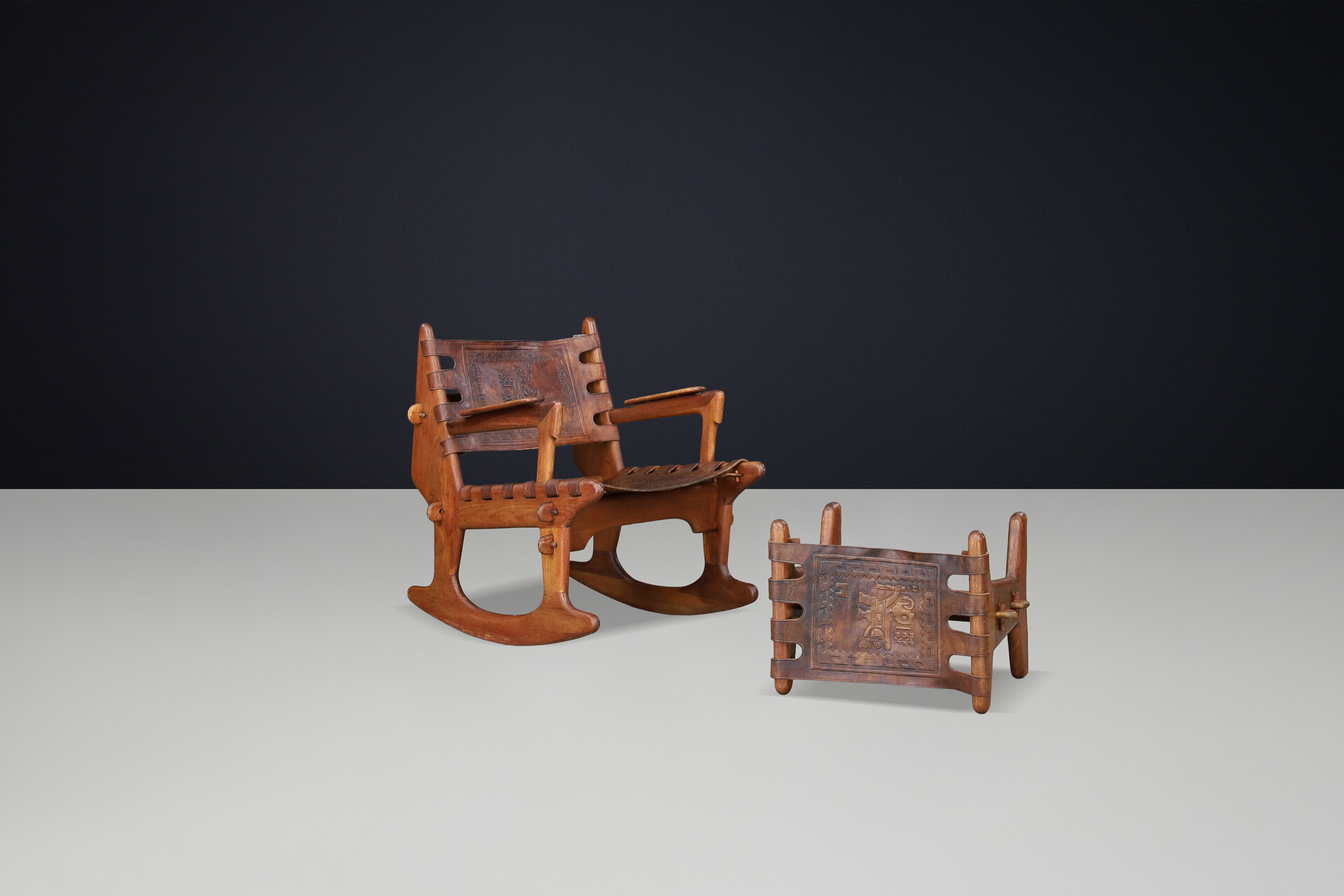 Mid century modern Angel Pazmino rocking chair and Ottomann Muebles de Estilo Ecuador 1960 Mid-20th century