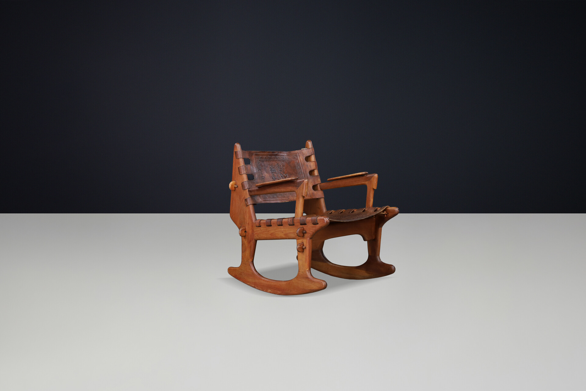 Mid century modern Angel Pazmino rocking chair and Ottomann Muebles de Estilo Ecuador 1960 Mid-20th century
