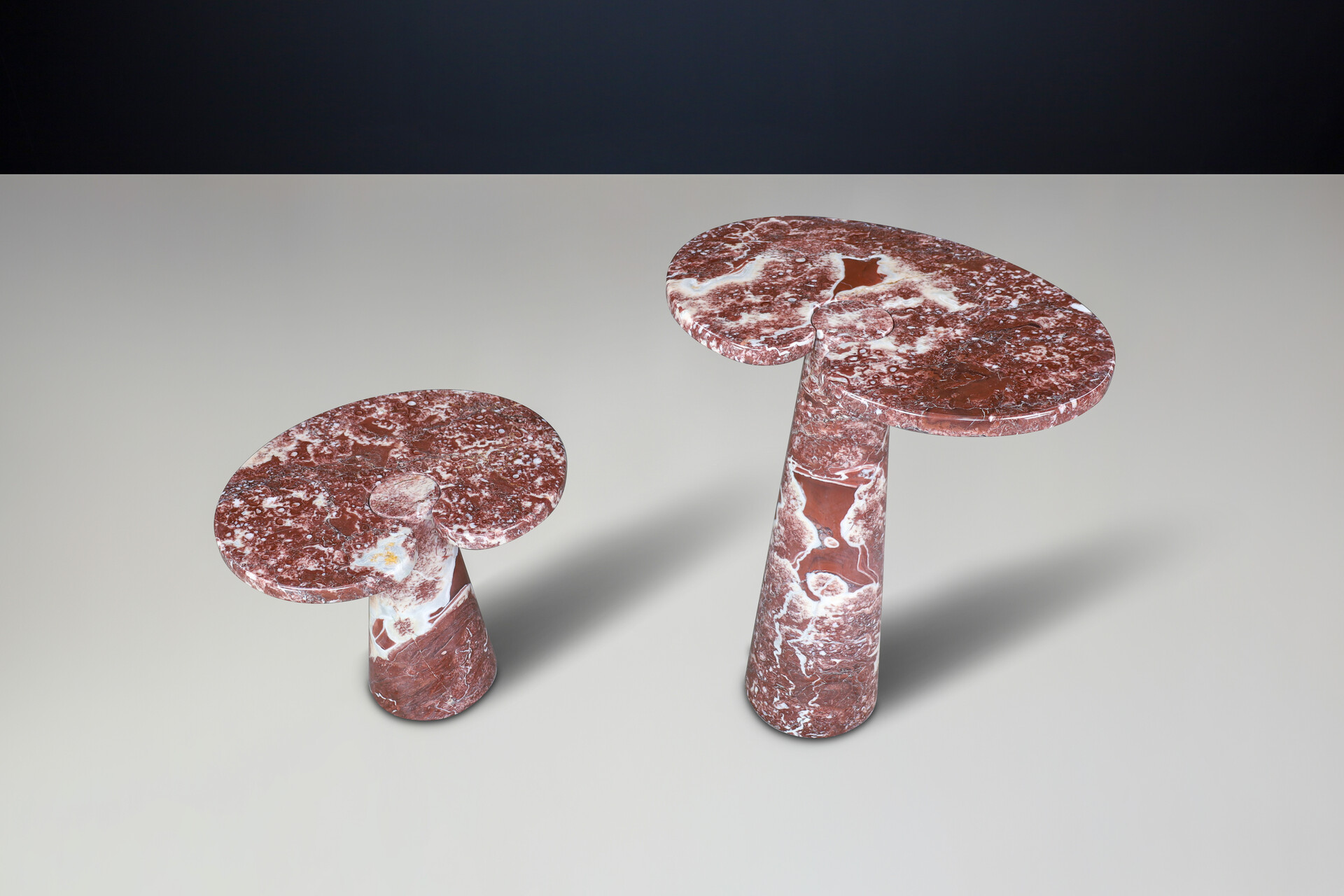 Mid century modern Angelo Mangiarotti pair of two Rosso marble consoles for Skipper Italy 1970 Late-20th century