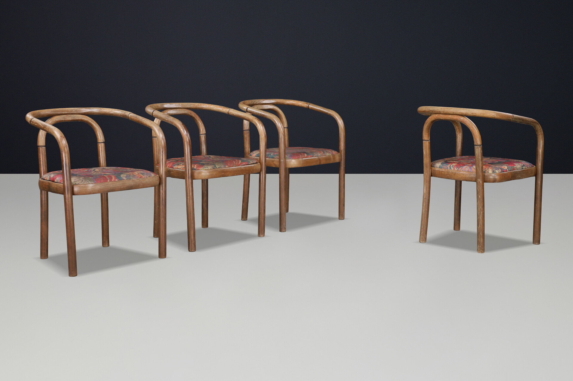 Mid century modern Antonin Suman for TON Dining Chair. CZ 1960s Mid-20th century