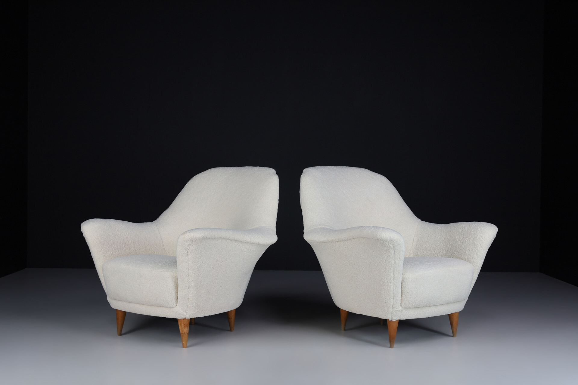Mid century modern Armchairs by Ico Parisi in New Teddy Fabric , Italy 1950s Mid-20th century