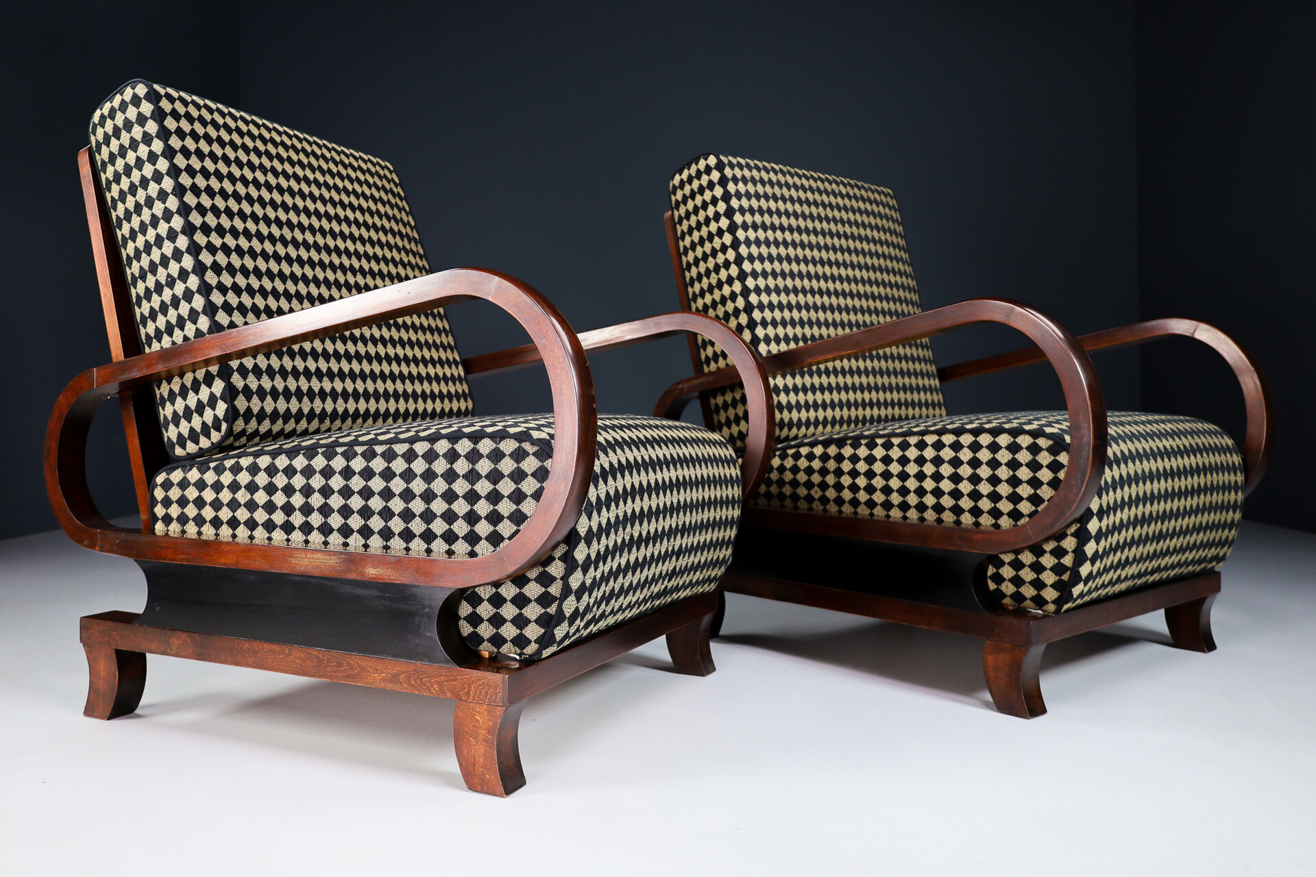 Mid century modern Art-Deco Arm Chairs / lounge chairs  With New Upholstered Fabric, Praque 1930s Early-20th century