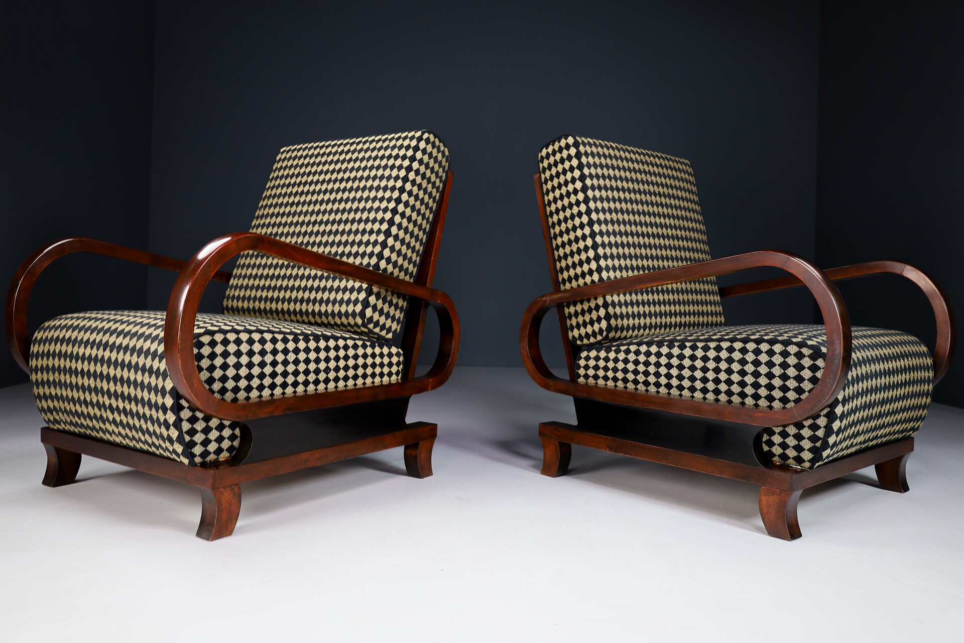 Mid century modern Art-Deco Arm Chairs / lounge chairs  With New Upholstered Fabric, Praque 1930s Early-20th century