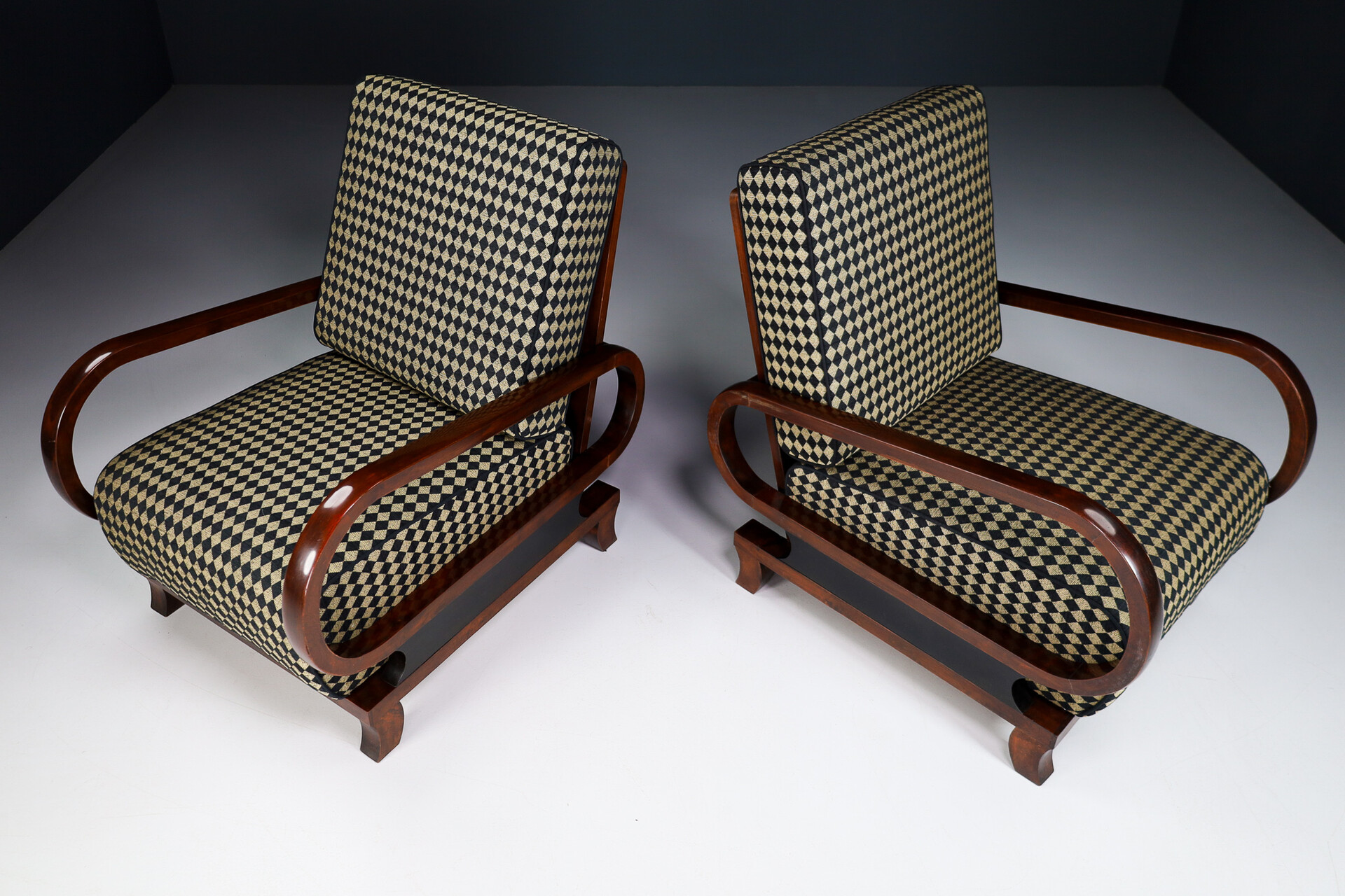 Mid century modern Art-Deco Arm Chairs / lounge chairs  With New Upholstered Fabric, Praque 1930s Early-20th century