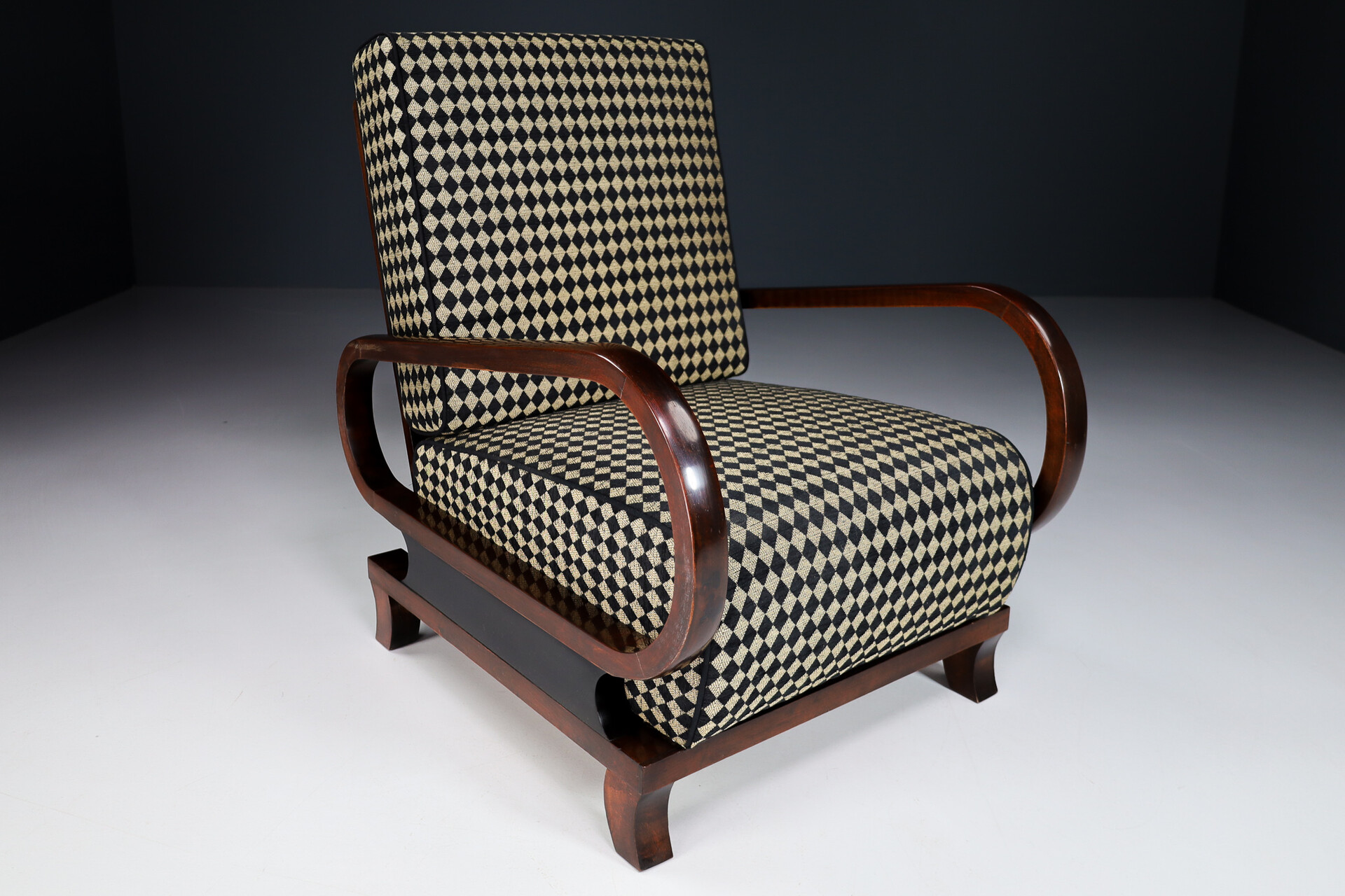 Mid century modern Art-Deco Arm Chairs / lounge chairs  With New Upholstered Fabric, Praque 1930s Early-20th century