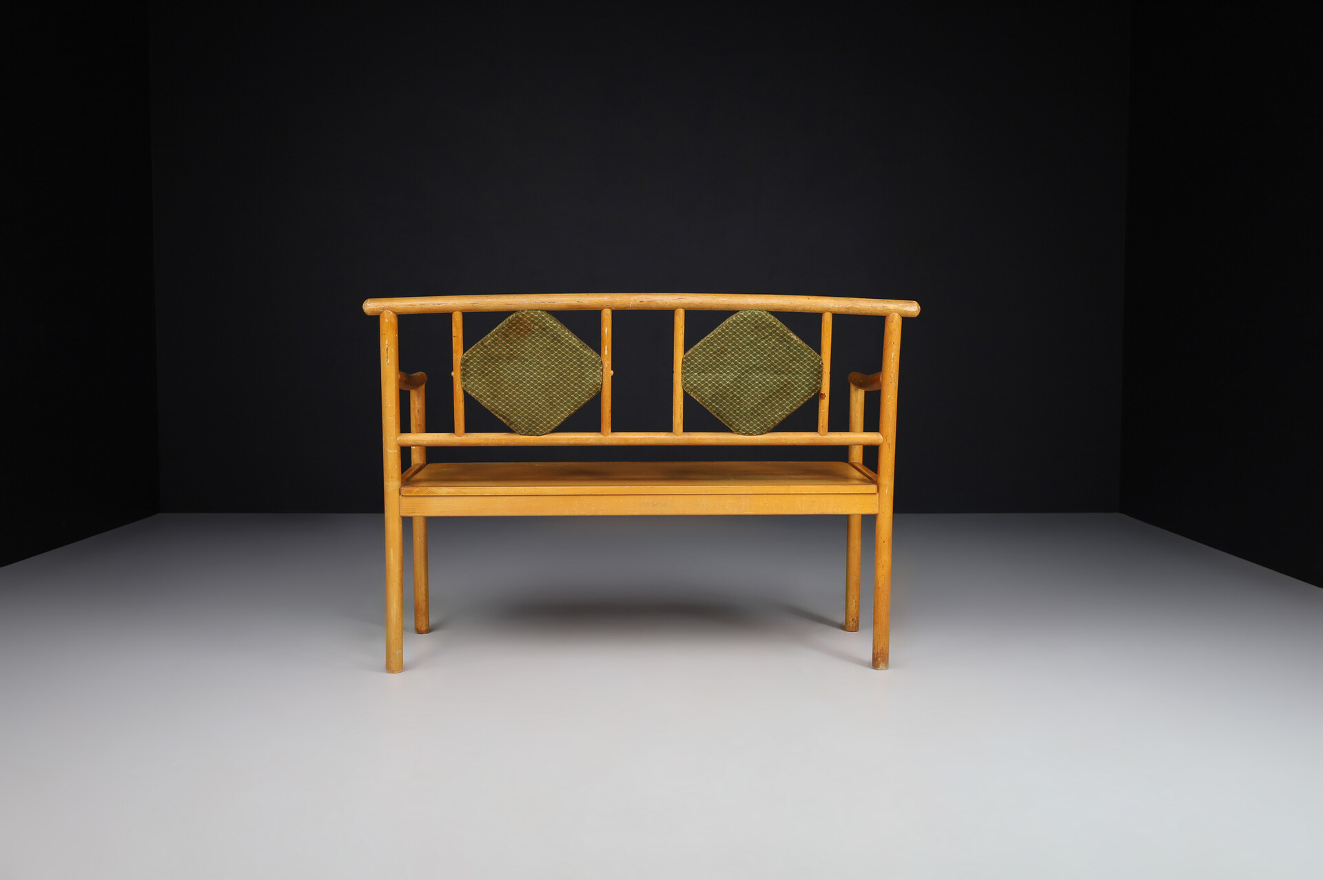 Mid century modern Art deco bench - sofa with original fabric by Ton , Praque 1950s Mid-20th century