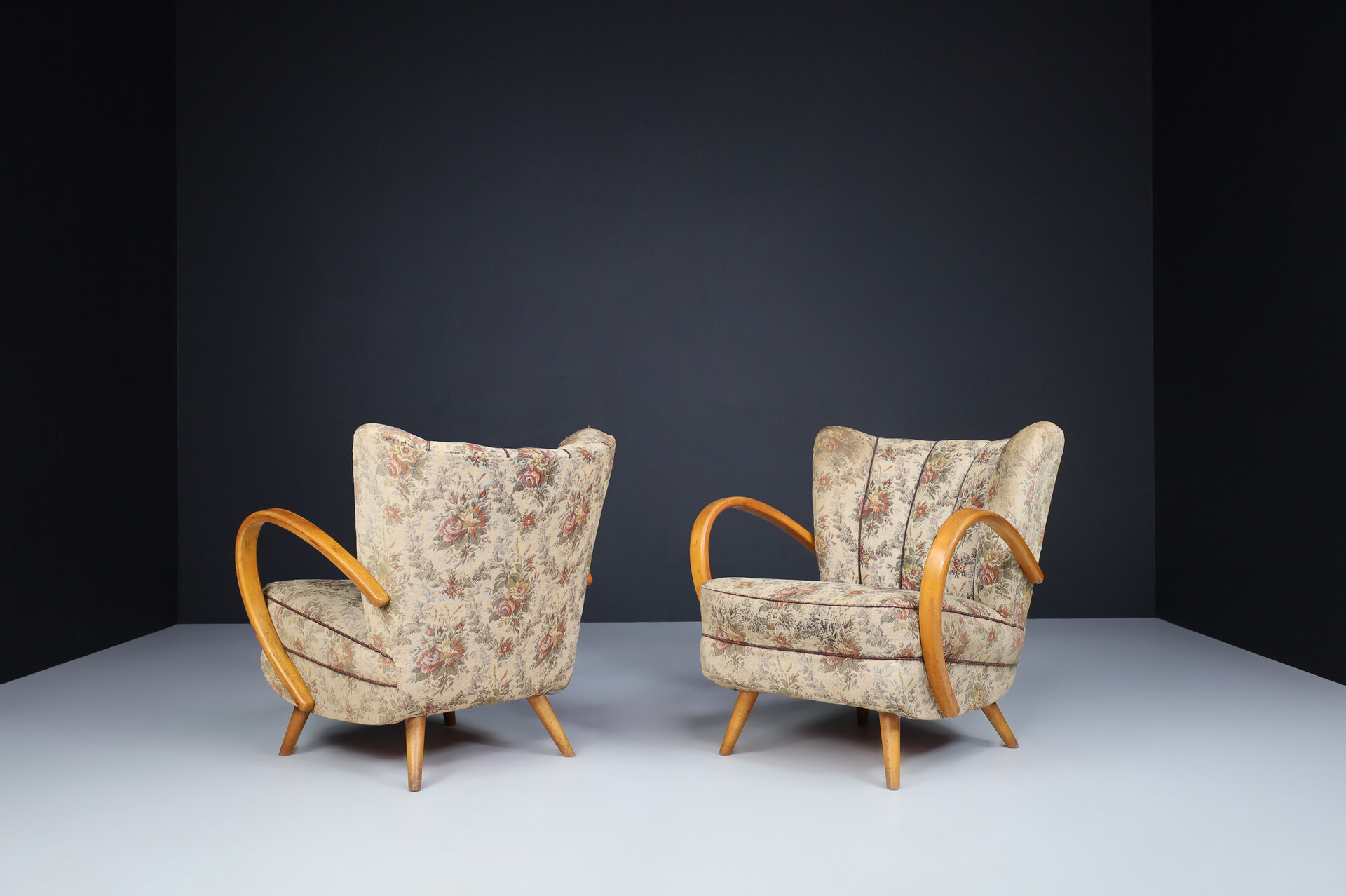 Mid century modern Art Deco Jindrich Halabala style Bentwood Armchairs in original floral fabric, Praque, 1950s Mid-20th century