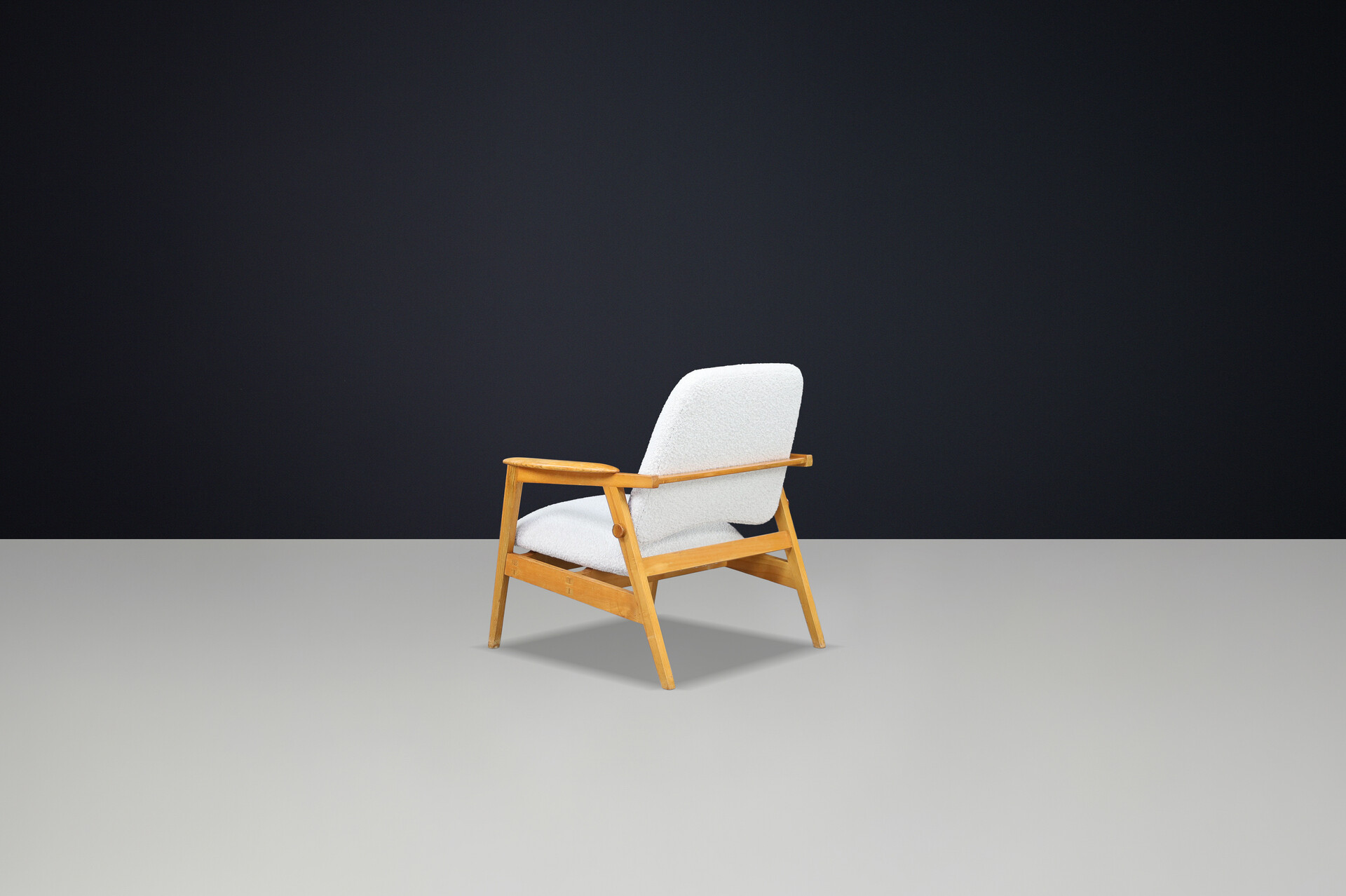 Mid century modern Ash armchair with new Bouclé Fabric, France 1960s Mid-20th century