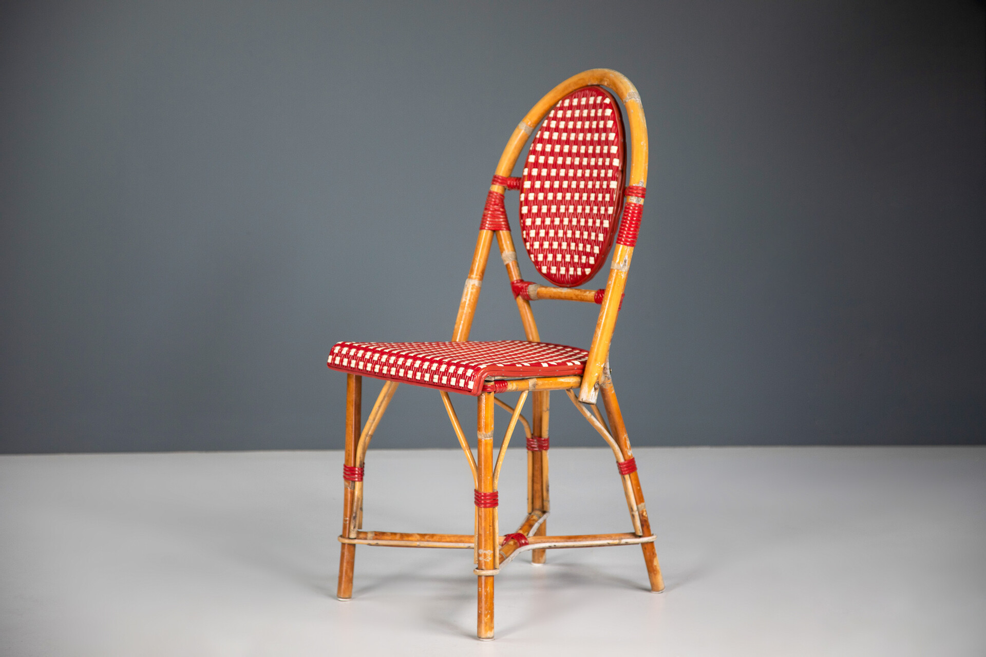 Mid century modern Bambo and plastic Bistro Chais France 1960s Mid-20th century