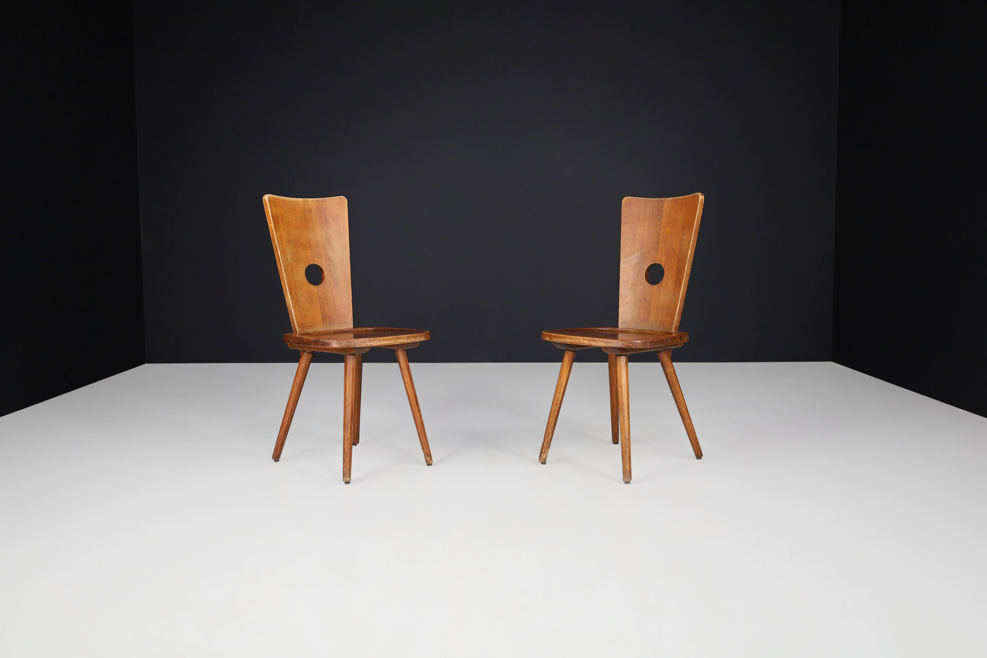 Mid century modern Beech dining chairs in the manner of Pierre Chapo, France 1960s Mid-20th century