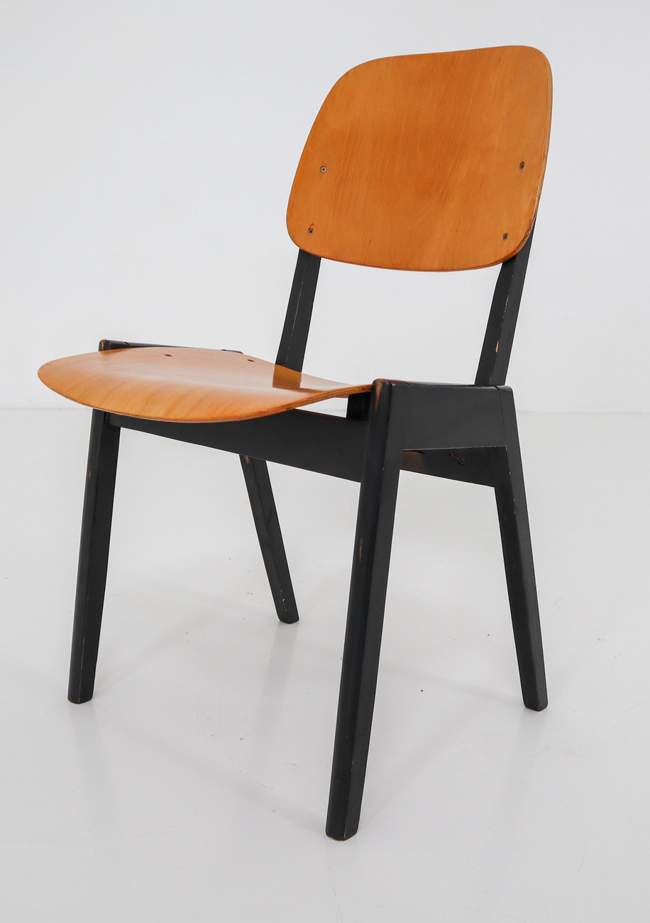 Mid century modern Beech,Plywood Bicolored Stacking Chairs Designed in the Manner of Roland Rainer, 1960s Mid-20th century
