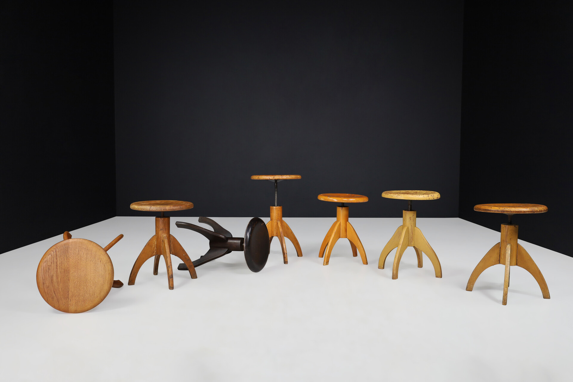 Mid century modern Beechwood adjustable stool 1960s Mid-20th century