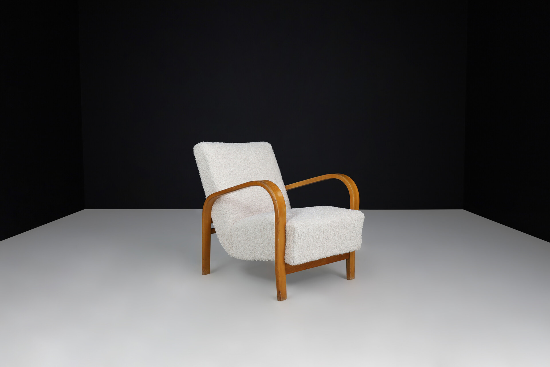 Mid century modern Bentwood Armchairs in Re-Upholstered Fabric by Karel Kozelka & Antonin Kropá, 1950s Mid-20th century