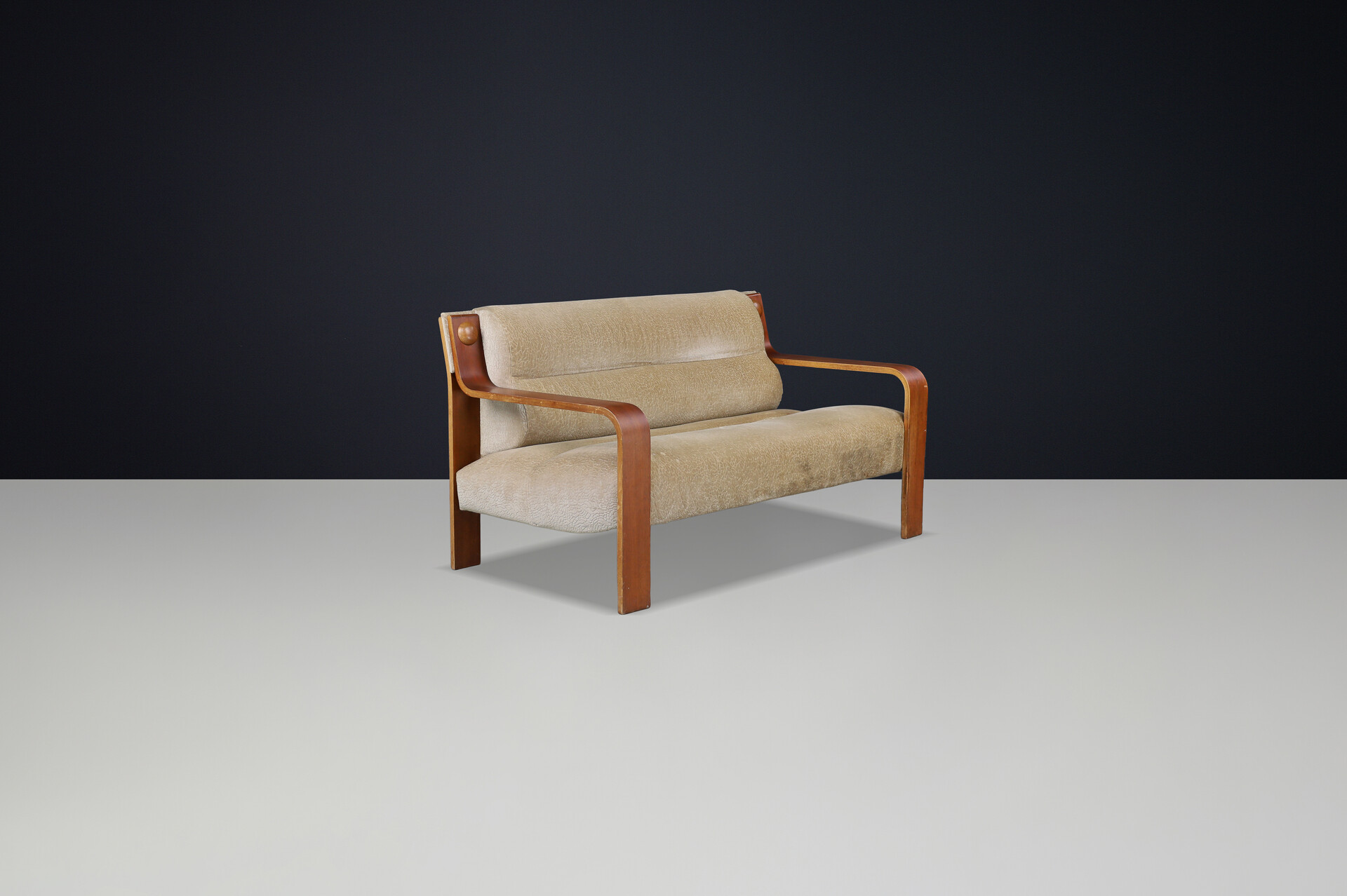 Mid century modern Bentwood Two-Seat Lounge Settee with Original Upholstery, 1970s Czech Republic Mid-20th century