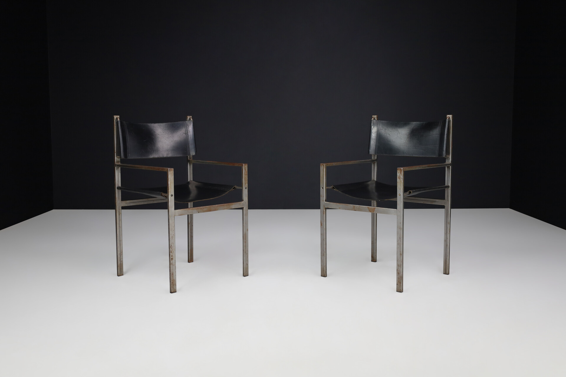 Mid century modern Black saddle leather with patinated steel frame, The Netherlands 1960s Mid-20th century