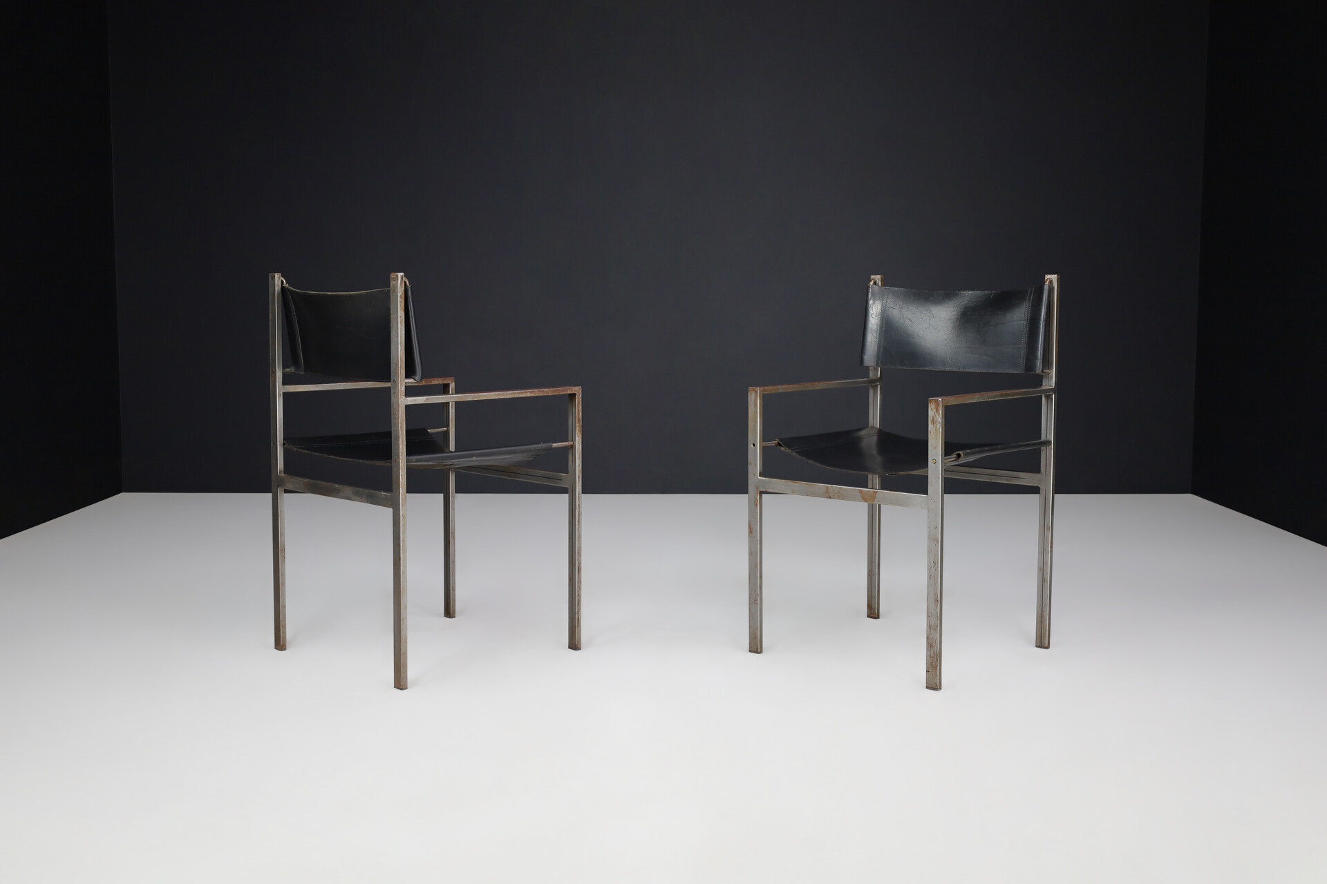 Mid century modern Black saddle leather with patinated steel frame, The Netherlands 1960s Mid-20th century