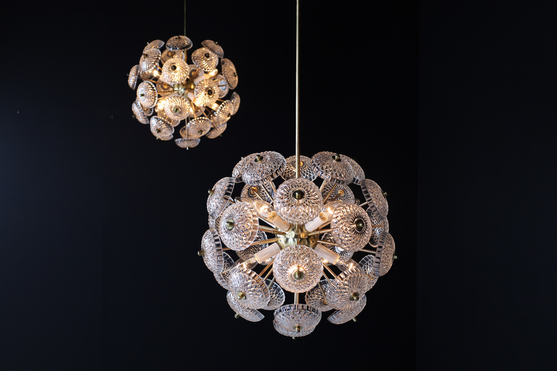 Mid century deals modern brass chandelier