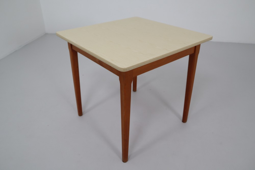 Mid century modern Cafe table in Wood Germany 1960s Mid-20th century