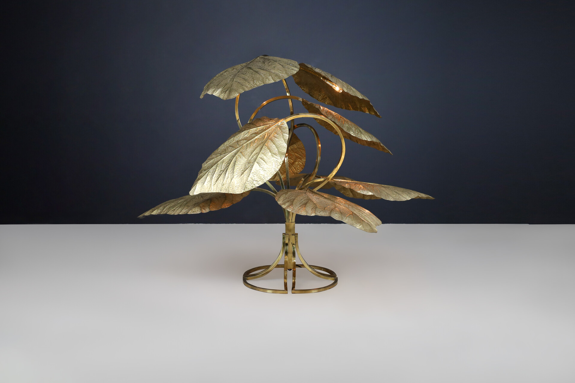 Mid century modern Carlo Giorgi for Bottega Gadda Gigantic Brass Floor Lamp, Italy 1970s Late-20th century