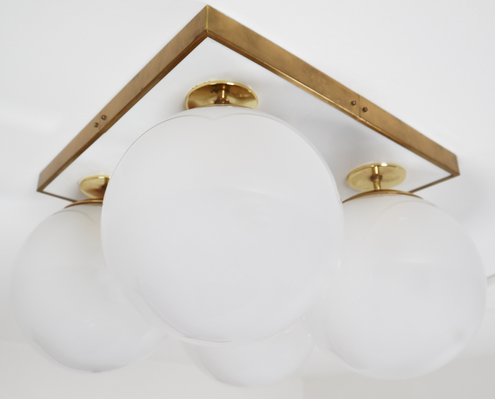 Mid century modern Ceiling lights with Four Pearl White Glass Globes ,1970s Mid-20th century
