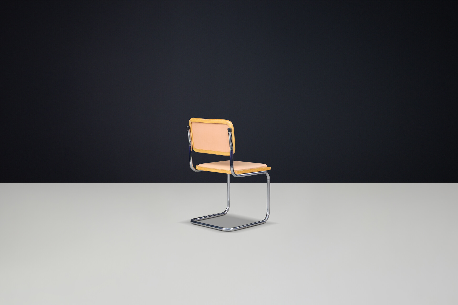 Mid century modern Cesca Chairs by Marcel Breuer Italy 1960s Mid-20th century