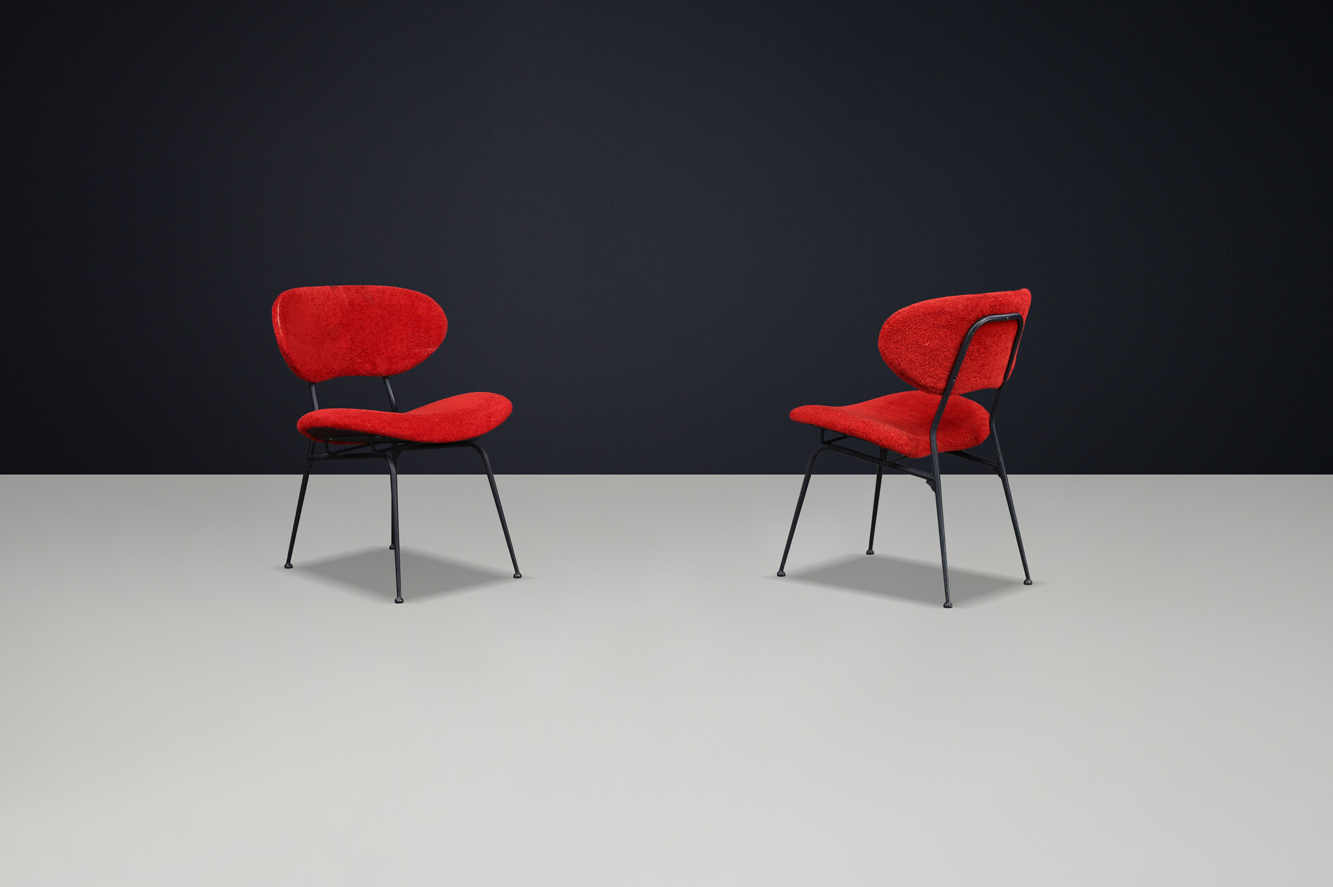Mid century modern Chairs by Gastone Rinaldi with original red teddy fabric , Italy 1960s Mid-20th century