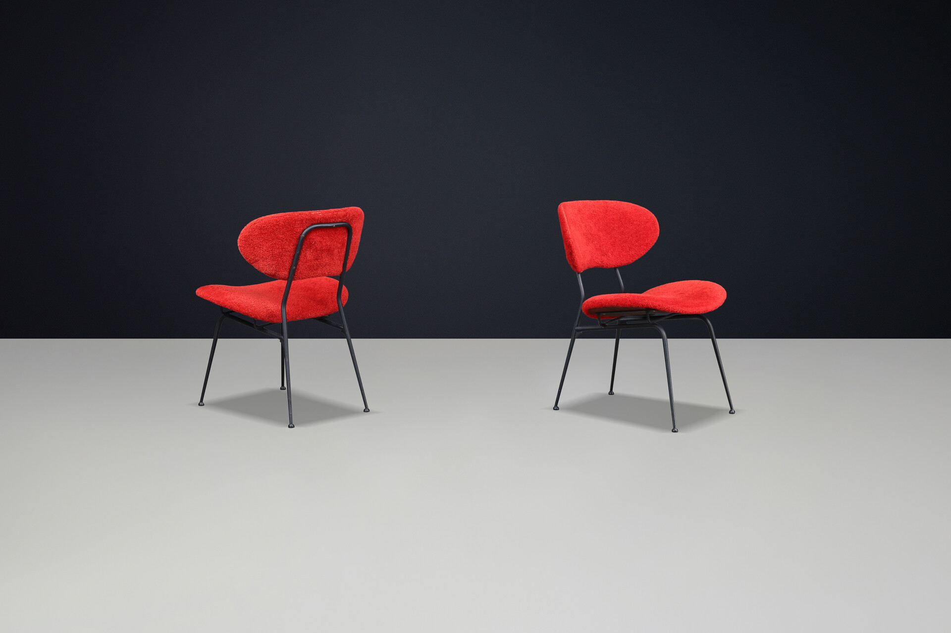 Mid century modern Chairs by Gastone Rinaldi with original red teddy fabric , Italy 1960s Mid-20th century