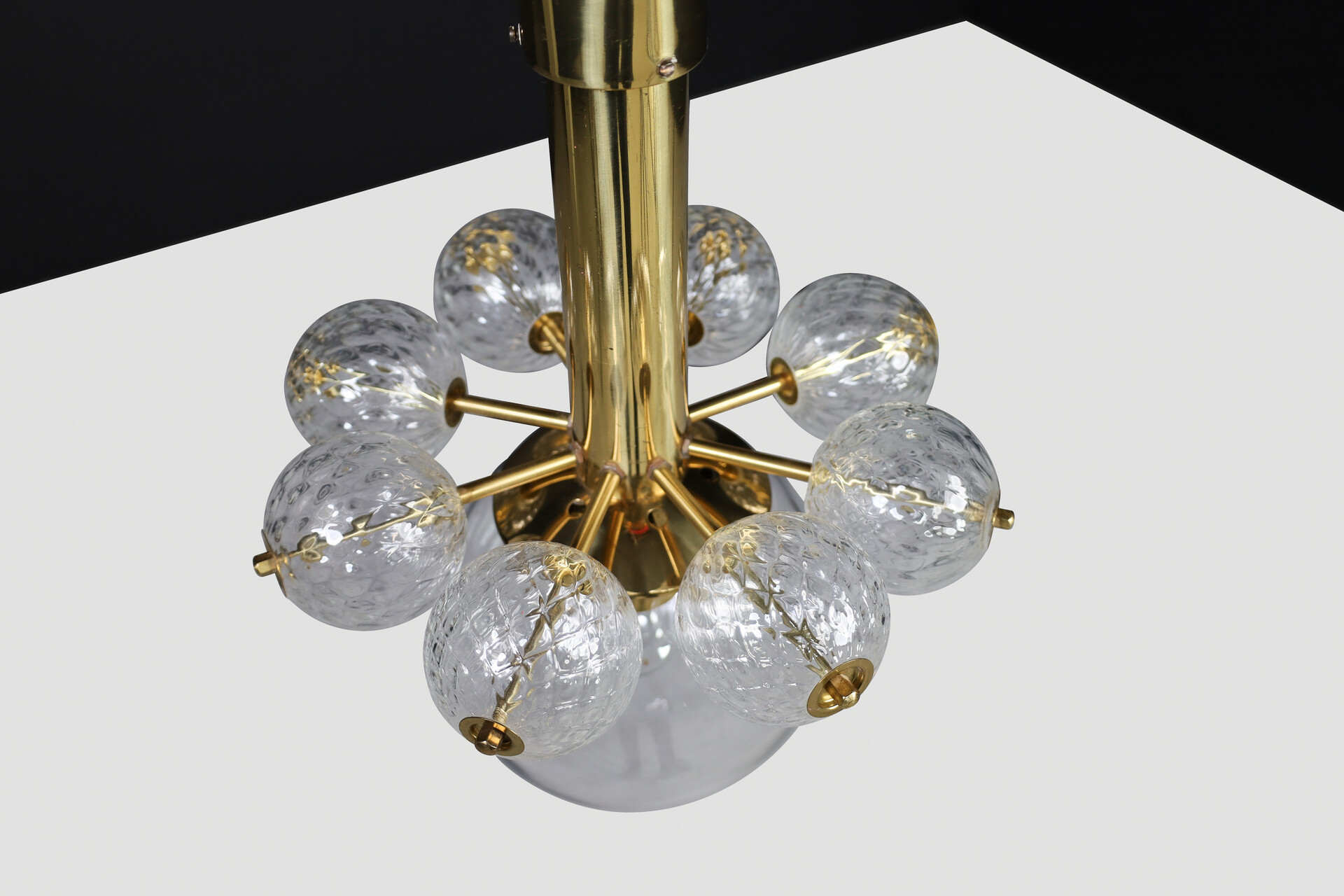 Mid century modern Chandeliers with Brass Fixture and hand-blowed glass globe Mid-20th century