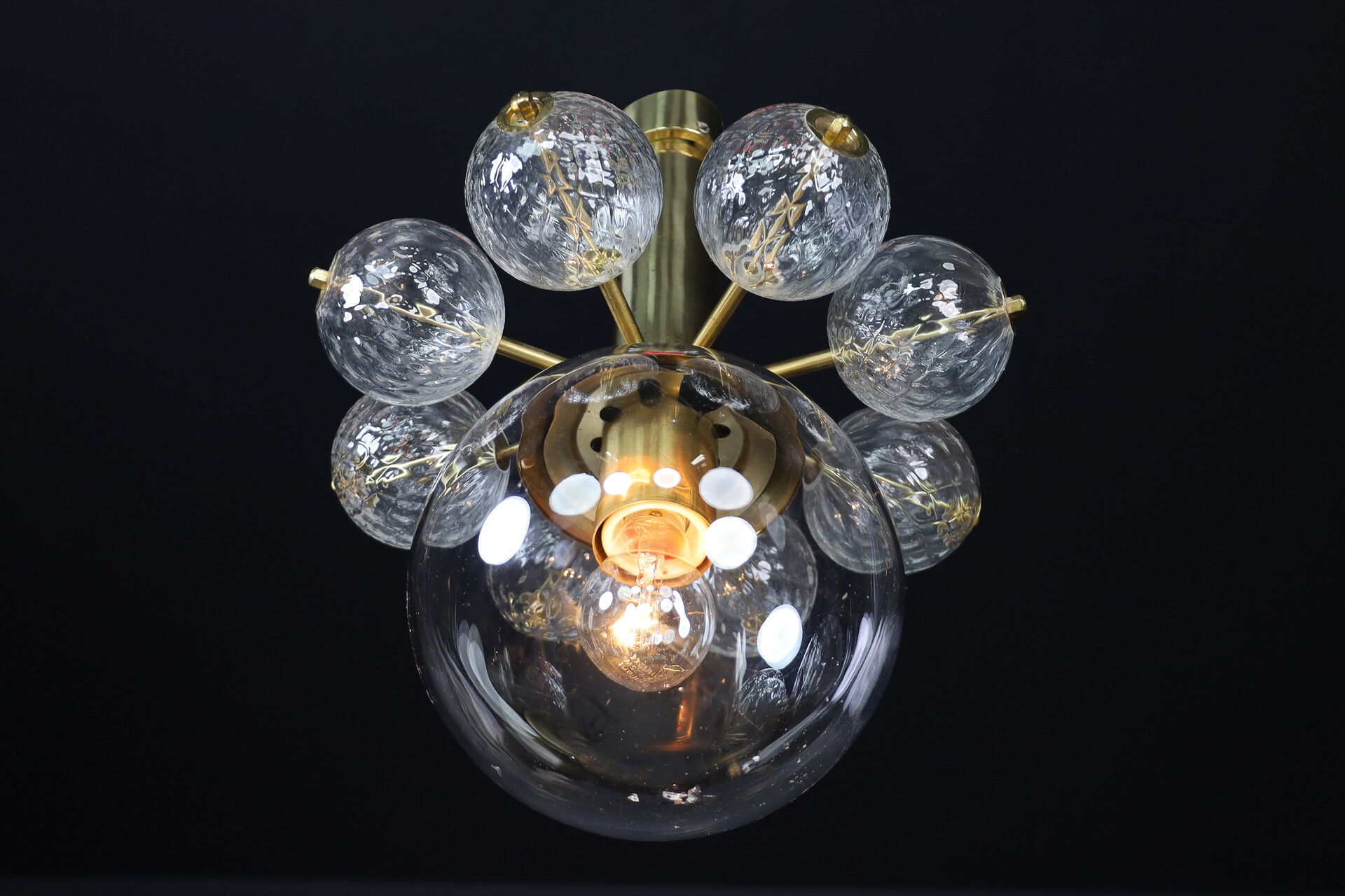 Mid century modern Chandeliers with Brass Fixture and hand-blowed glass globe Mid-20th century