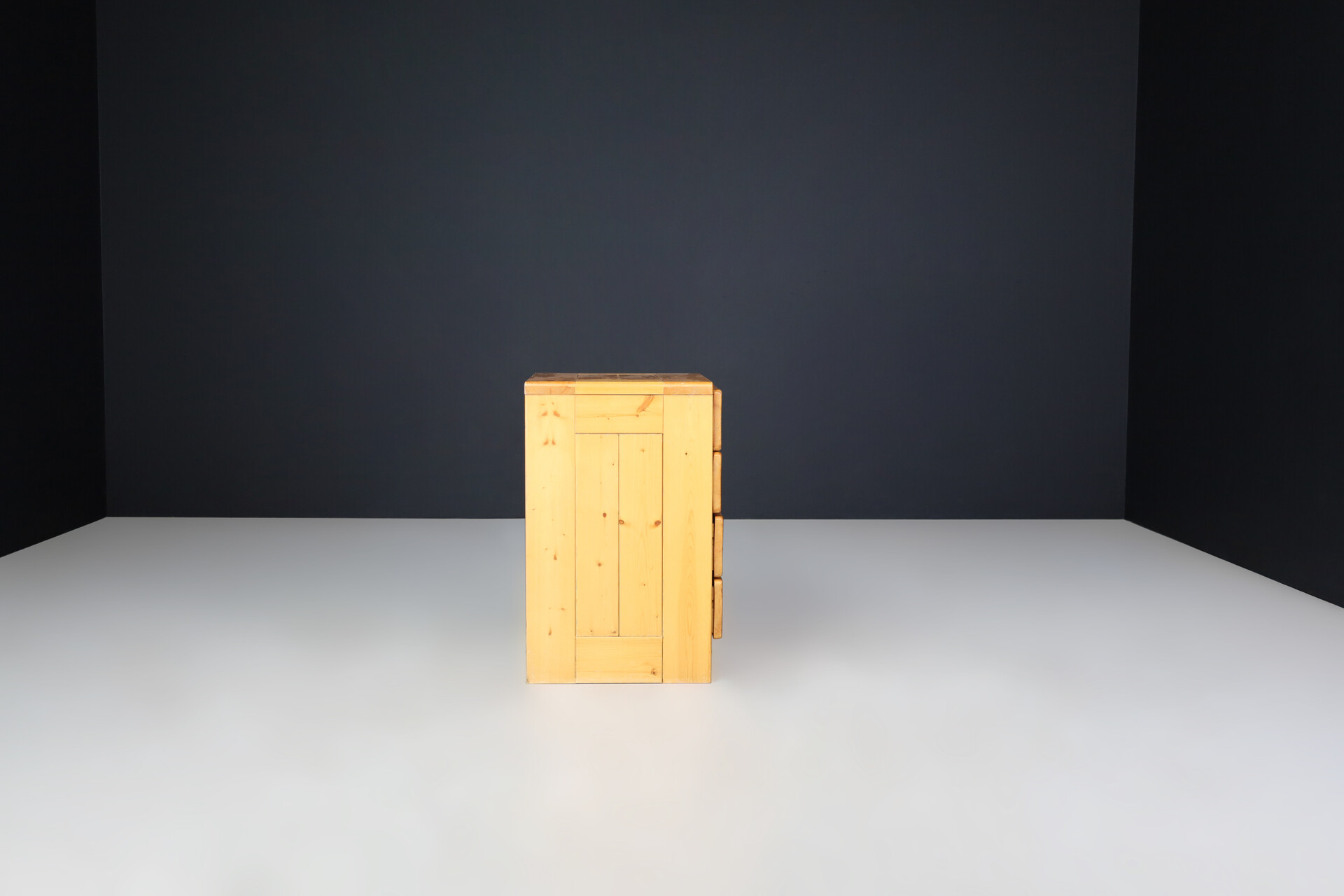 Mid century modern Charlotte Perriand Chest of Drawers for Les Arcs, France 1960s Mid-20th century