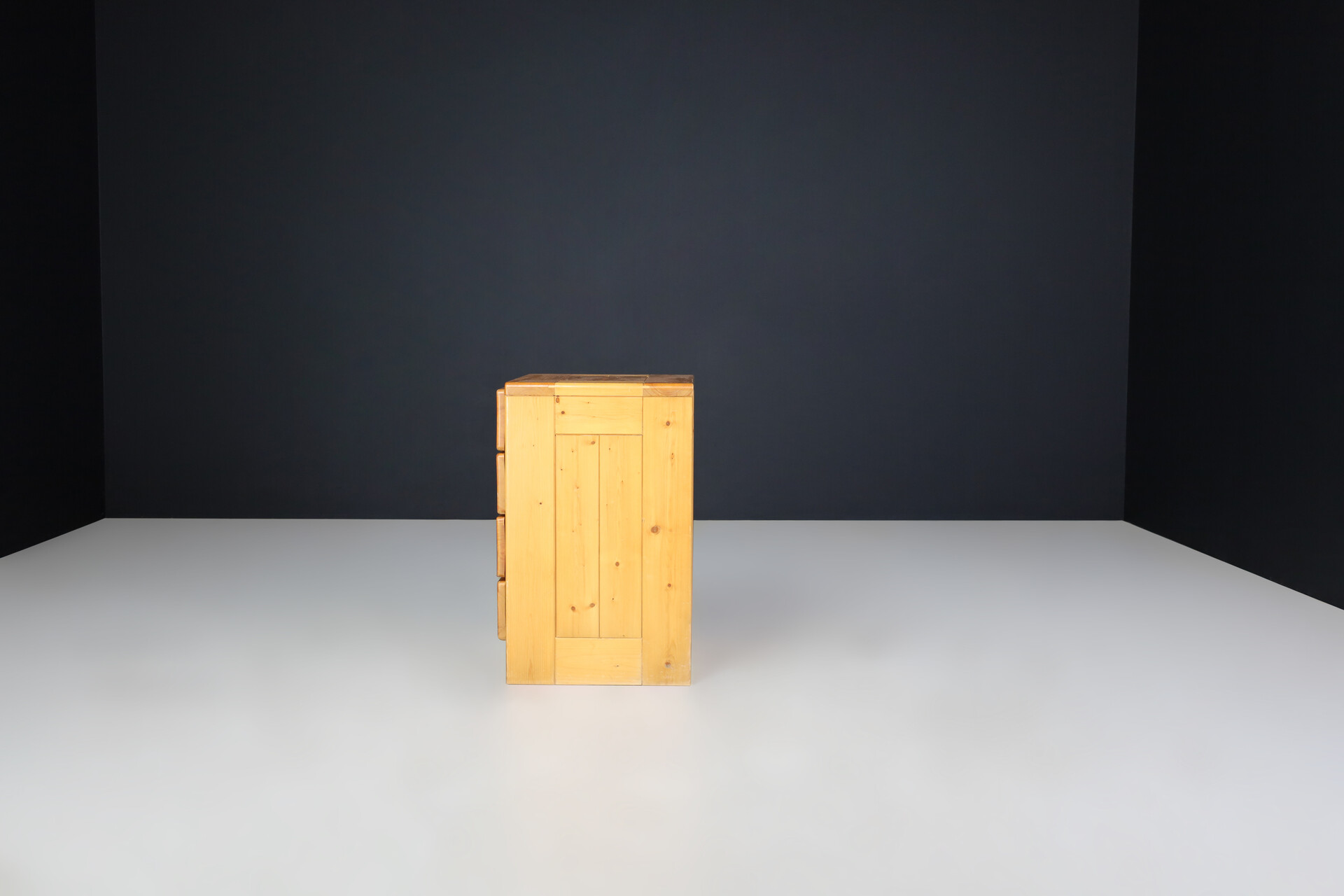 Mid century modern Charlotte Perriand Chest of Drawers for Les Arcs, France 1960s Mid-20th century