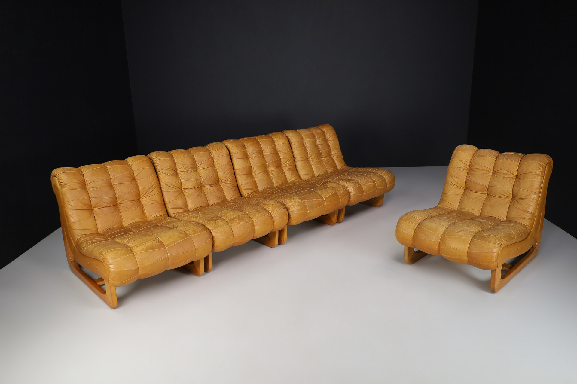Mid century modern Cognac Leather lounge Chairs Germany 1970s Late-20th century