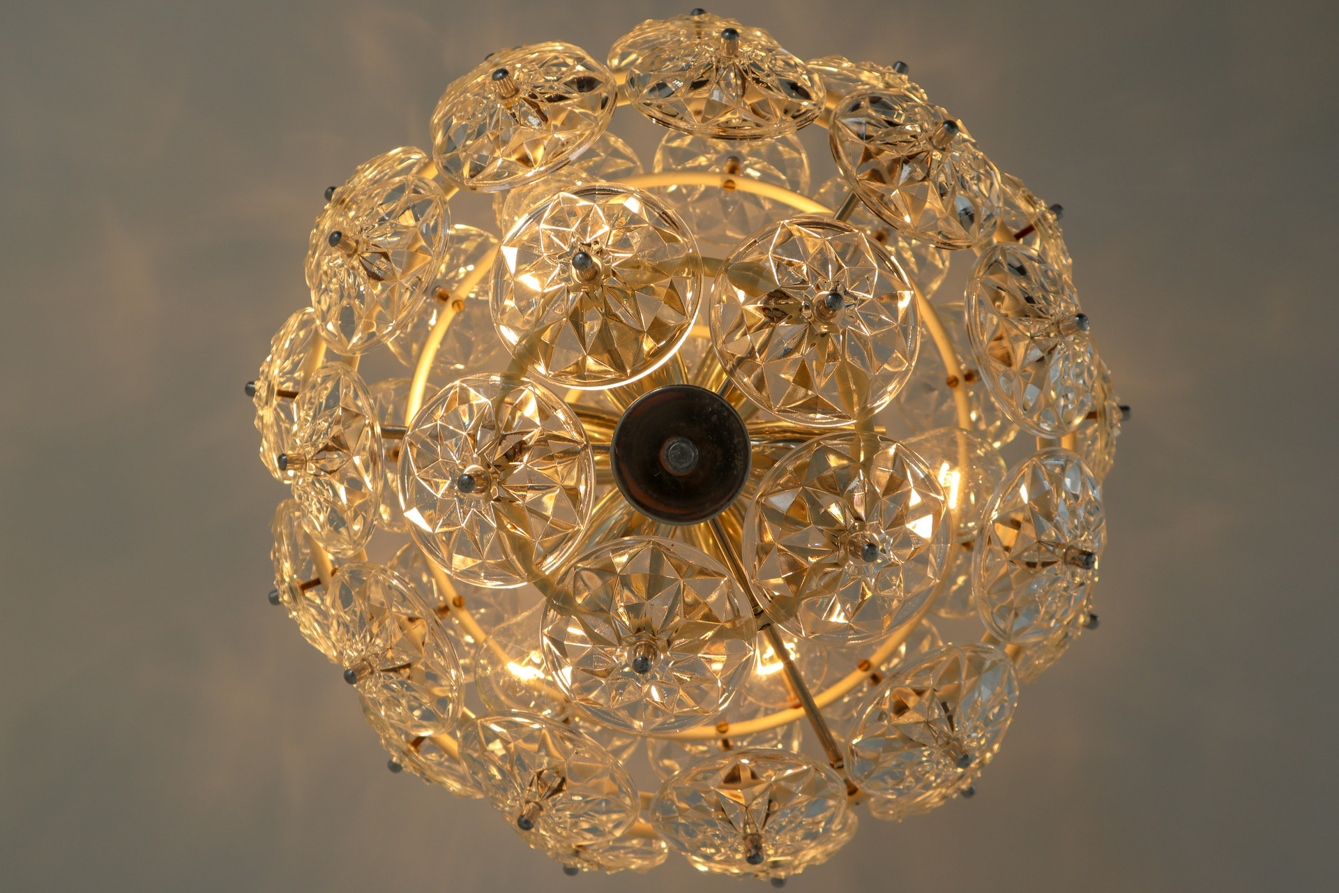 Mid century modern Cristal Flower Glass Chandelier Germany 1960s Mid-20th century