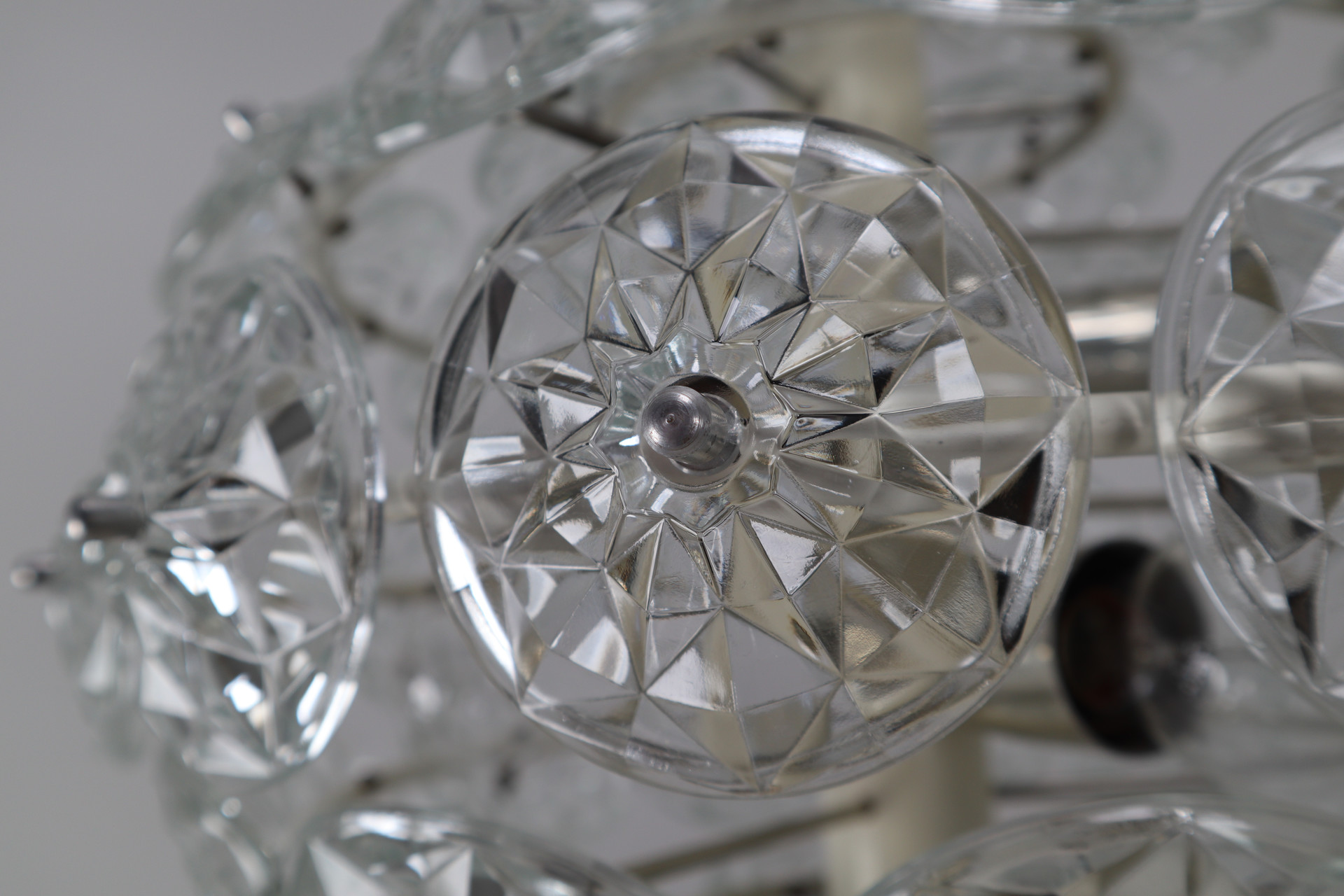 Mid century modern Cristal Flower Glass Chandelier Germany 1960s Mid-20th century