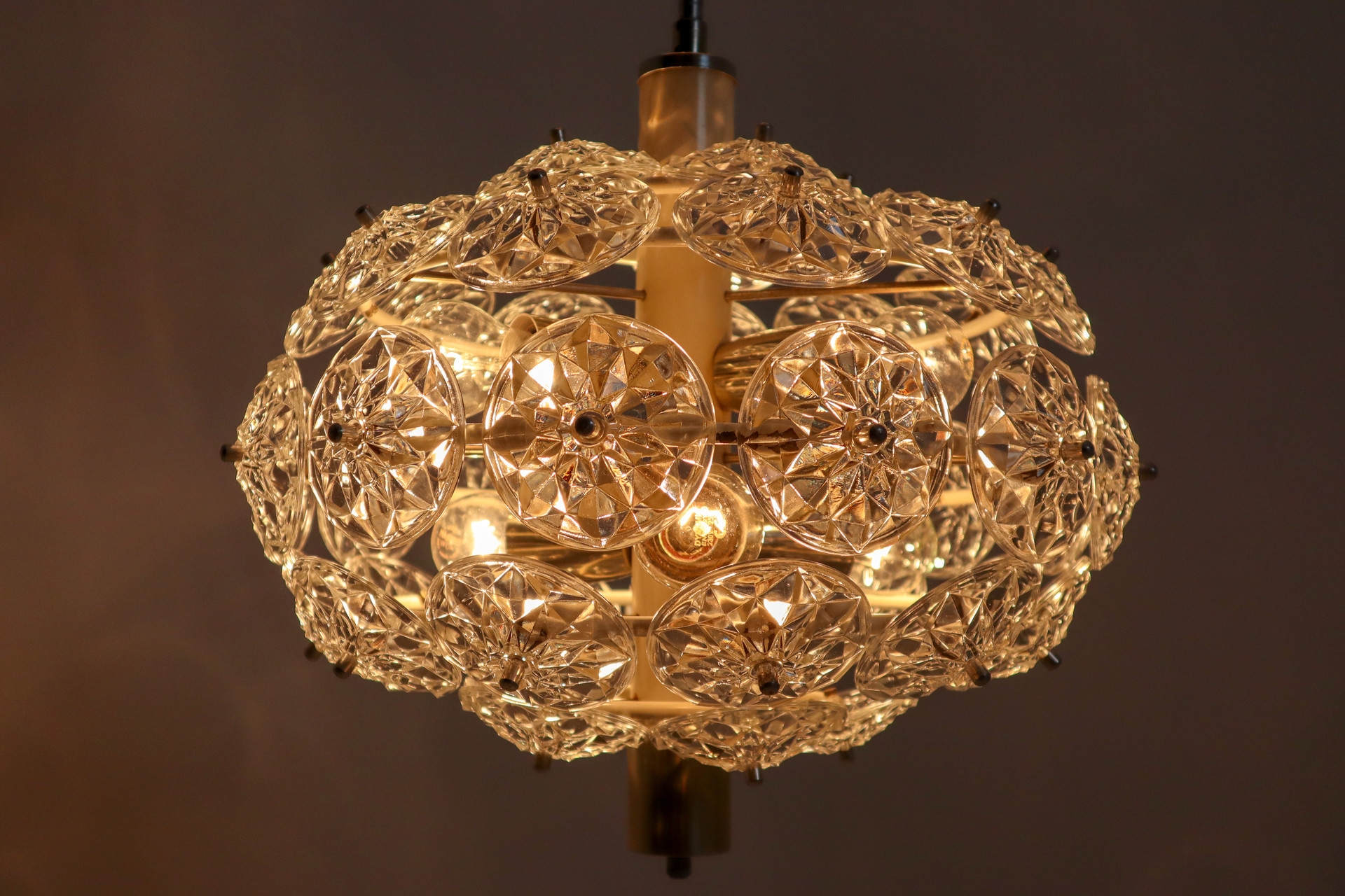 Mid century modern Cristal Flower Glass Chandelier Germany 1960s Mid-20th century