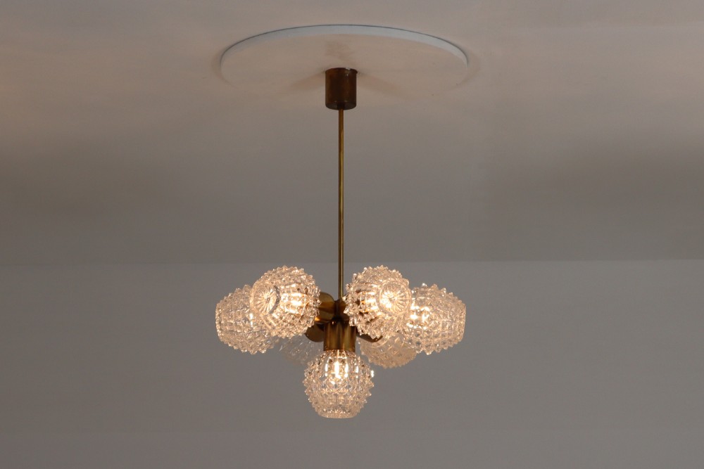 Mid century modern Cristal Glass Chandeliers with Brass Germany 1970s Mid-20th century