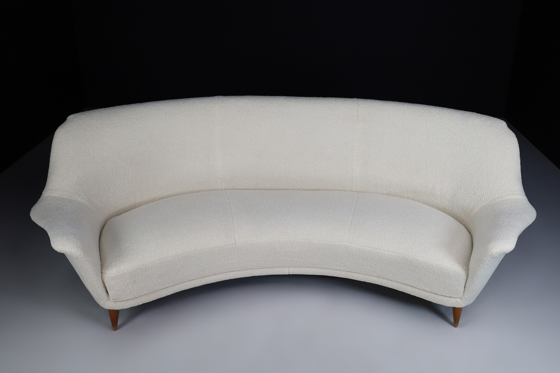 Mid century modern Curved sofa by Ico Parisi in New Teddy Fabric , Italy 1950s Mid-20th century