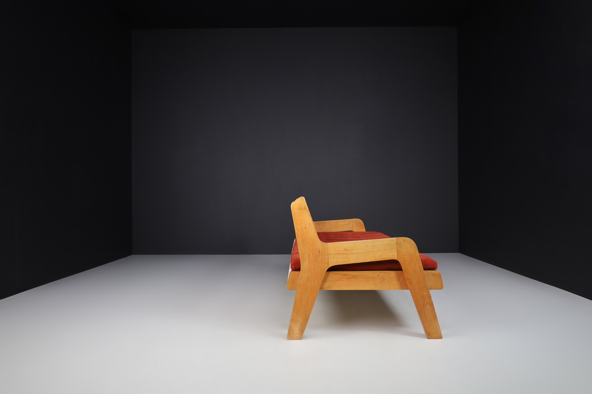 Mid century modern Daybed/sofa with woven cotton straps and wool, France 1930s Mid-20th century