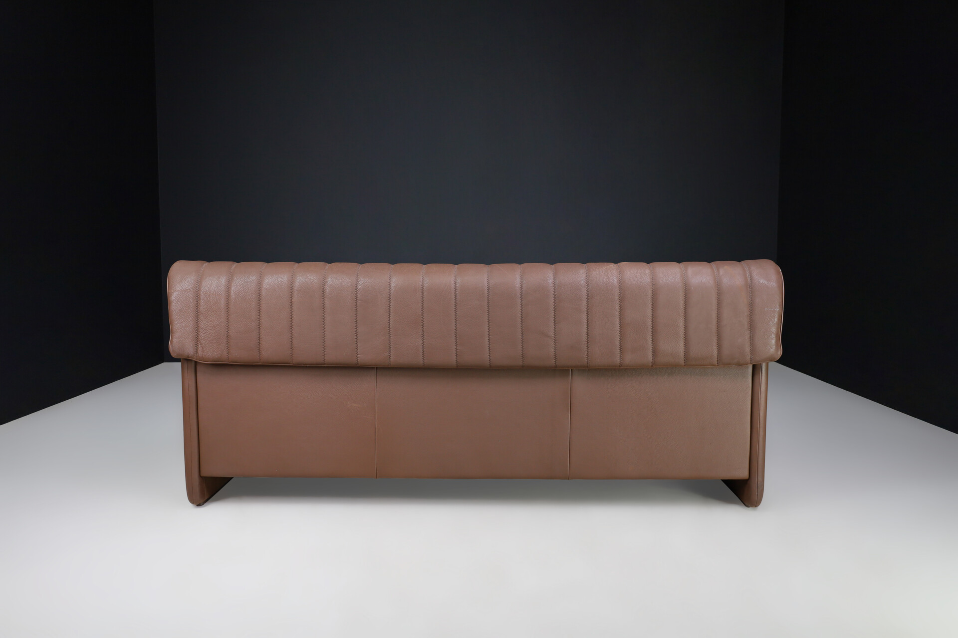 Mid century modern De Sede Ds86 Sofa In Brown Leather, 1960s Mid-20th century