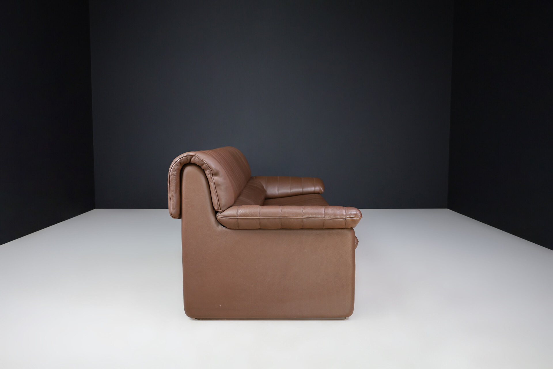 Mid century modern De Sede Ds86 Sofa In Brown Leather, 1960s Mid-20th century