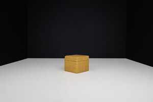 Mid century modern De Sede Patchwork Leather Pouf with extra storage , 1960s Switzerland Mid-20th century