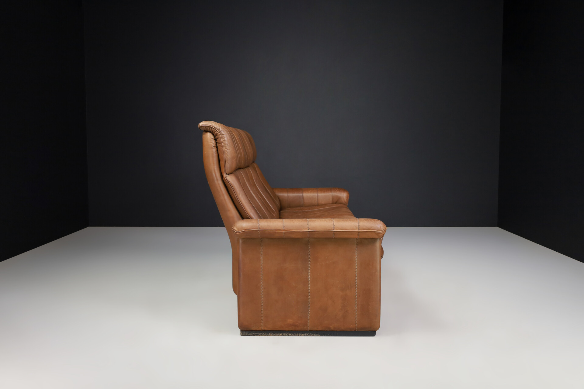 Mid century modern De Sede Sofa in Brown Leather Switzerland, 1970s Late-20th century