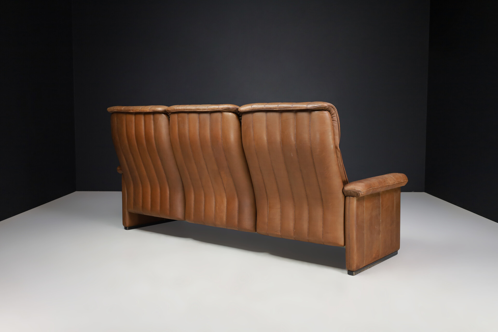 Mid century modern De Sede Sofa in Brown Leather Switzerland, 1970s Late-20th century