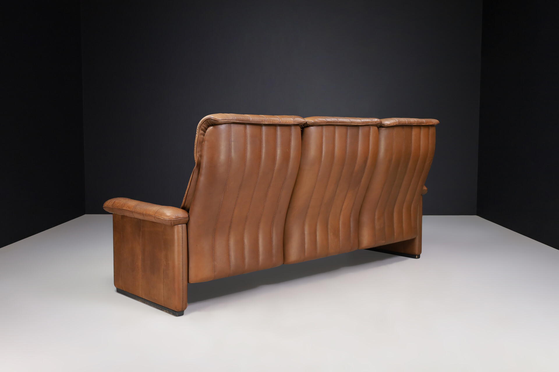 Mid century modern De Sede Sofa in Brown Leather Switzerland, 1970s Late-20th century