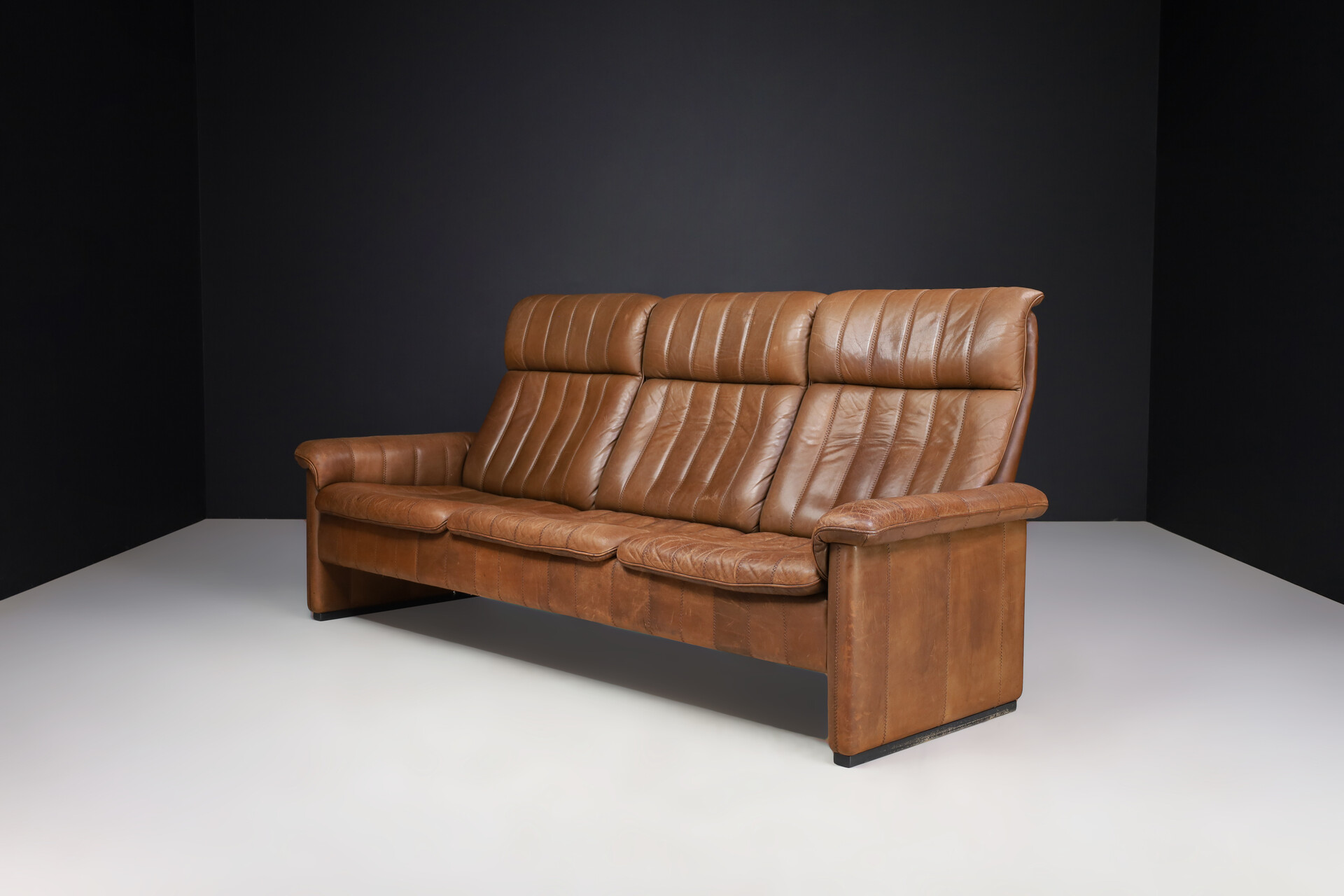 Mid century modern De Sede Sofa in Brown Leather Switzerland, 1970s Late-20th century