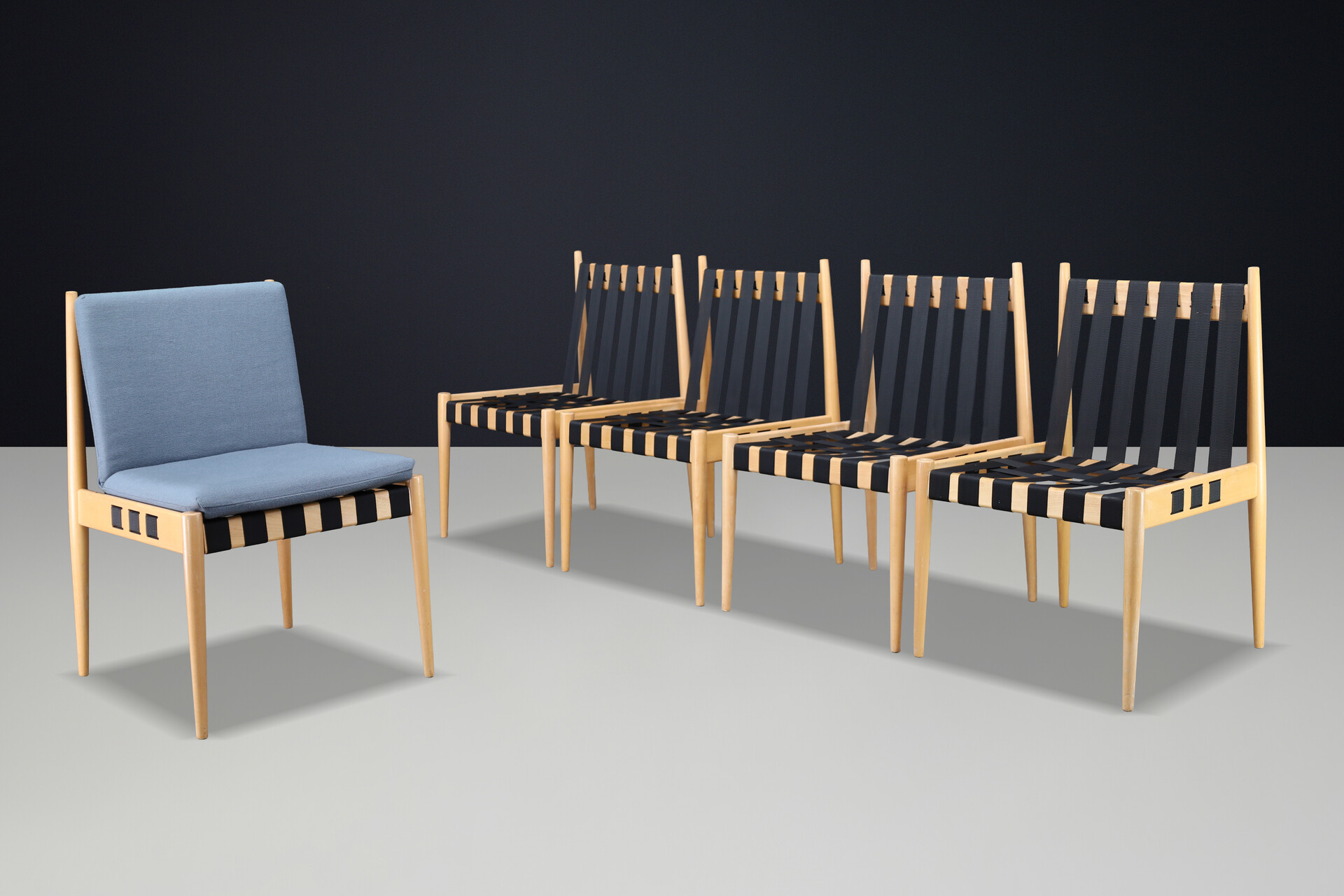 Mid century modern Egon Eiermann SE 121 “Berliner Stuhl” Dining Chairs, Germany, 1960s Mid-20th century